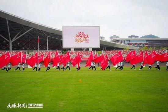 风格粗鲁的警官我妻谅介（北野武 饰）在警匪两界颇签字看，也是以结下很多对头。在某次清查福寿膏估客遇害事务时，顺藤摸瓜查到青年实业家仁藤（岸部一德 饰）为幕后指使。同时发现，其警局老友岩城（平泉城 饰）亦在福寿膏犯法中占有主要位置。然查询拜访才刚睁开，岩城即被仁藤麾下杀手（白龙 饰）杀戮，并假装成自杀现场。杀手清弘为诱我妻上钩，绑架了我妻的智障mm（川上麻衣子 饰）加以轮暴，并使其沉湎福寿膏没法自拔。我妻辞往警局职务，持枪向仁藤和清弘睁开报复……本片为日本笑剧明星北野武的导演童贞作。